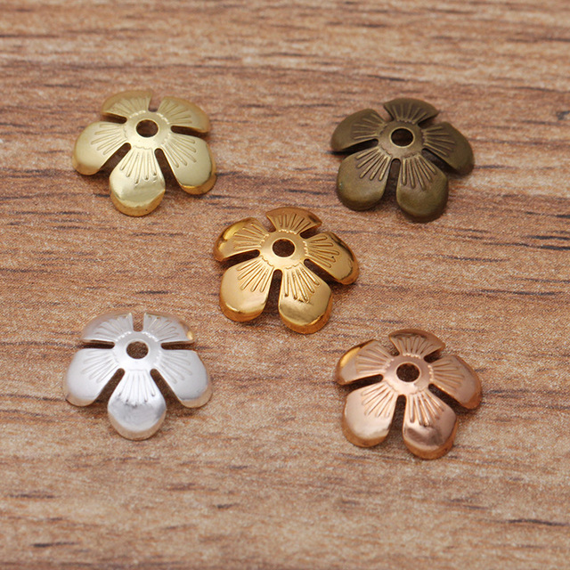 50 sztuk/partia Kolorowe płatki kwiatowe z mosiądzu, 10 mm, do DIY biżuterii – materiał na kolczyki i bransoletki - Wianko - 2