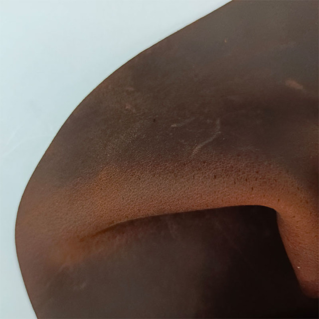 Skóra naturalna Retro zmieniająca kolor DIY - szalona końska skóra 1.8-2.0mm - Wianko - 4