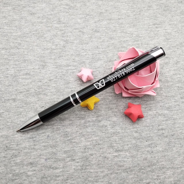 Spersonalizowany kulkowy długopis metalowy z imieniem i życzeniami - ślubne upominki dla gości - Wianko - 4