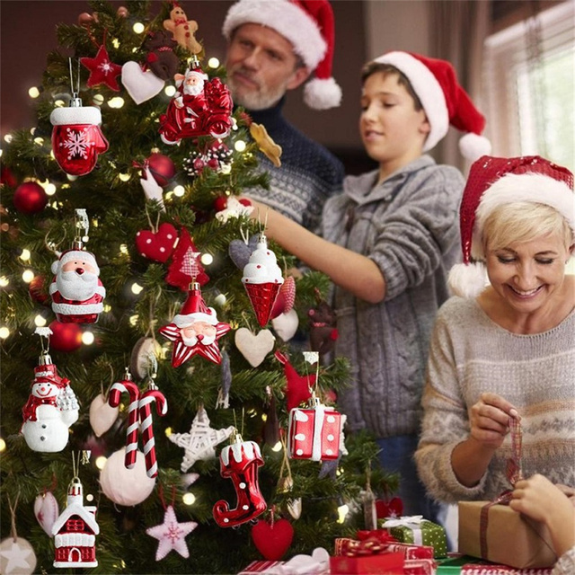 Choinka bożonarodzeniowa 2022 - 2 sztuki, zawieszana, piłka, buty, śnieżek, płaszcz Mikołaja - dekoracje na Boże Narodzenie i Nowy Rok - Wianko - 3