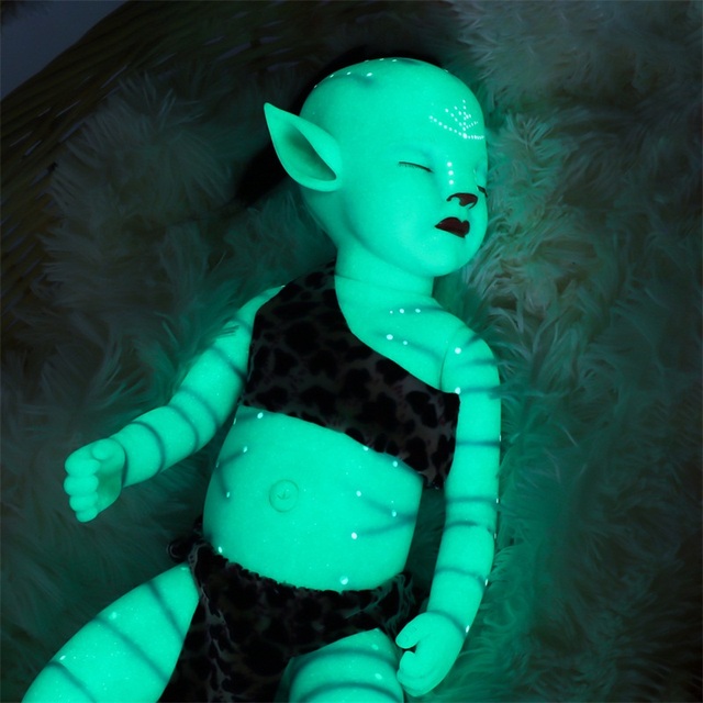Reborn Baby chłopiec 20 cali (55 cm) z ogonem, realistyczny noworodek, pełnowartościowa lalka z winylu, kolor niebieski, lampa nocna, idealna zabawka na urodziny dzieci - Wianko - 24