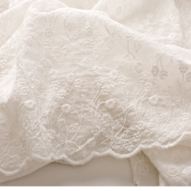 Bawełniana tkanina haftowana z koronką, idealna do sukni ślubnych i patchworku - 1 metr - Wianko - 15