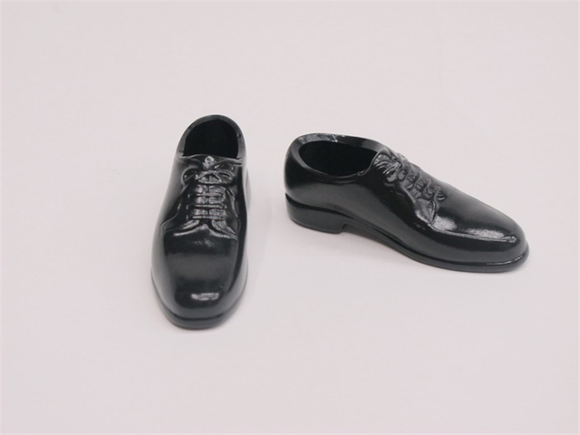 Buty męskie w skali 1/6 z wysoką jakością skóry dla figurki akcji o wielkości 12 cali - czarny design z pustym wnętrzem - Wianko - 3