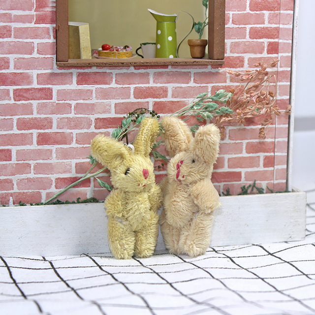 Akcesoria meblowe 1/12 dla lalki - pluszowy królik w skali miniaturowej do dekoracji wnętrz Dollhouse - Wianko - 1