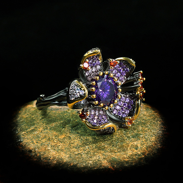Fioletowy diamentowy pierścionek w kształcie kwiatu z czarnego złota i cyrkoniami - biżuteria elegancka, idealna na imprezę dla kobiet - Wianko - 5
