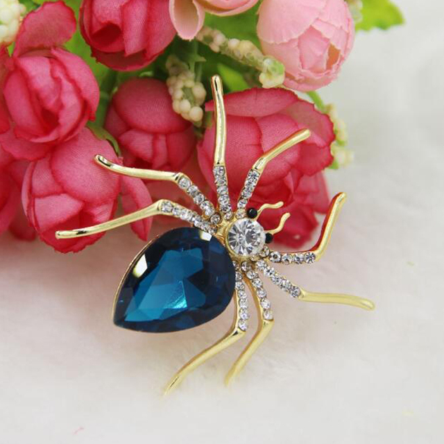 Kryształowa broszka zwierzęca - duży pająk w kolorze czerwonym i niebieskim, austriackie kryształy, metalowej wykończenia - Wianko - 32