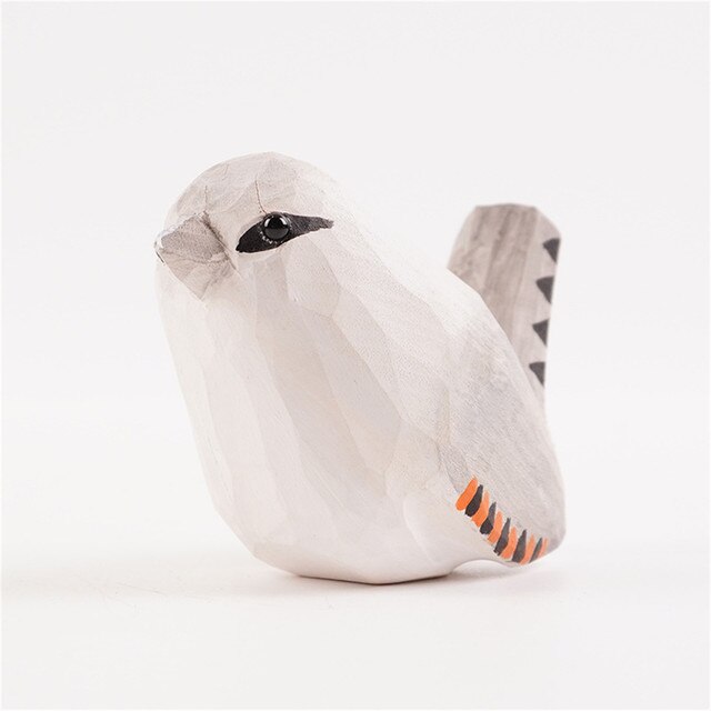Figurka ptaka - mały drewniany, ręcznie rzeźbiona statuetka z ptakiem - Wianko - 4
