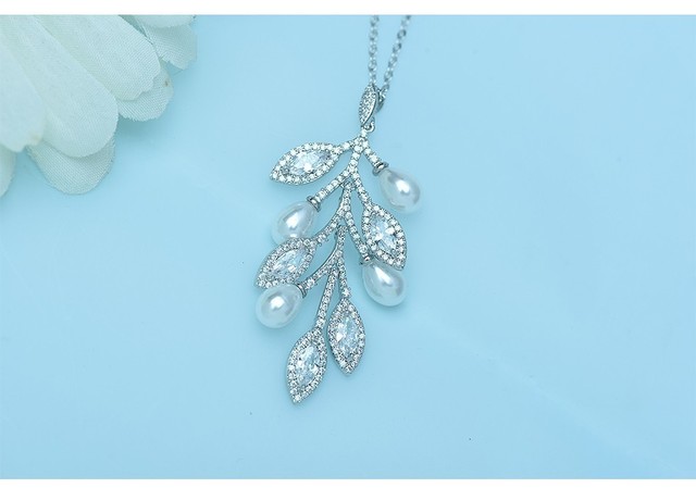 Wisiorek Link Chain z imitacją perły Leaft - biżuteria luksusowa, biały złoty kolor z cyrkoniami - dla kobiet i dziewczyn - Wianko - 2