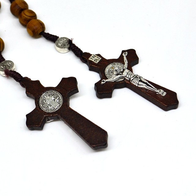 Naszyjnik z wisiorkiem - Drewniane różańce z wisiorkiem świętego benedykta Medal INRI z ukrzyżowanym Jezusem - Moda religijna - Wianko - 4