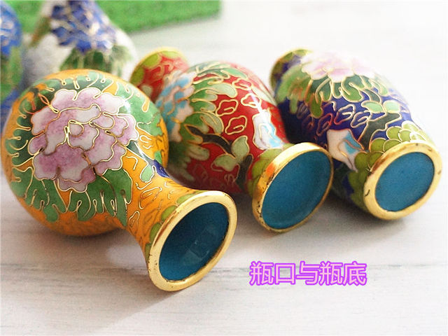 Pekin - mała butelka emaliowana cloisonne z ozdobami, tradycyjne rękodzieło (Figurki i miniatury) - Wianko - 27