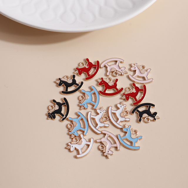10 sztuk Rocking Horse Charms emalia 14*11mm, idealne do tworzenia biżuterii DIY - naszyjniki, wisiorki, kolczyki, dla dziewczyn, 4 kolory - Wianko - 1