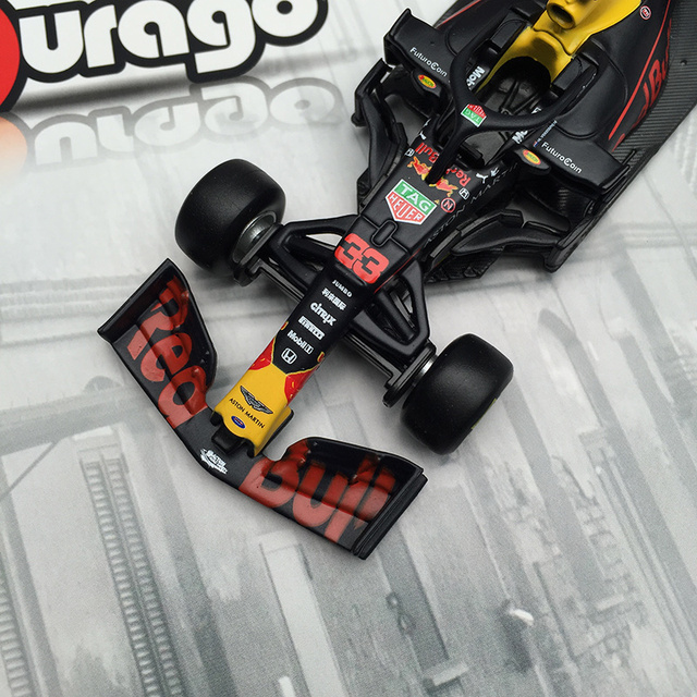 Model statycznego odlewu samochodu wyścigowego F1 Bburago 1:43 - RB15 RB14 RB13 RB12 RB9 #33 #3 #1 - Wianko - 7