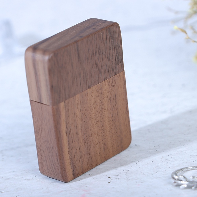 Rustykalne drewniane pudełko na zaręczyny z sygnowaniem - 1 szt - Wianko - 39