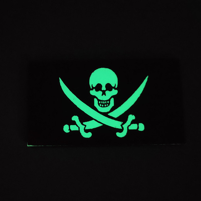 Naszywka ostrzegawcza piraci czaszka w podczerwieni - militarne haftowane haczyk ubrania - Wianko - 3