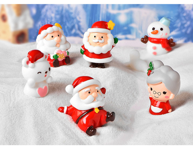 Figurka Zwierzątka Cartoon Santa Snowman dla Dzieci - Dekoracja Tortu, Prezent, Zabawka - Wianko - 2