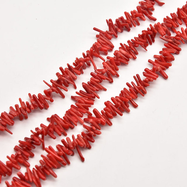 Duże czerwone koraliki koralowe 4mm - 100 sztuk - zestaw biżuteryjny DIY JA0483 - Wianko - 1