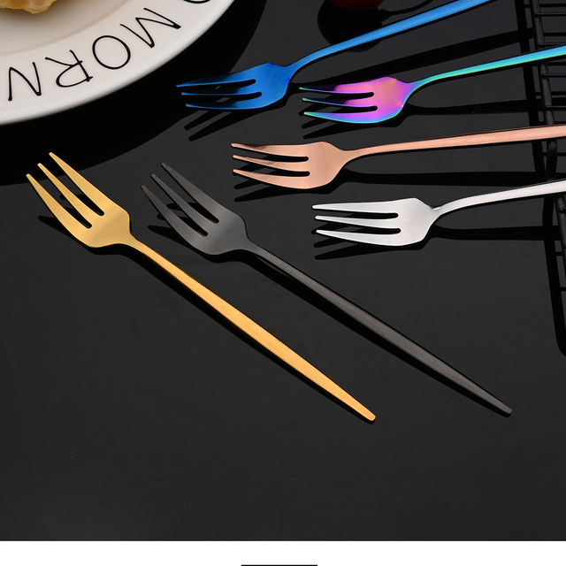 Zestaw 16 sztuk naczyń obiadowych ze stali nierdzewnej - złoty nóż, widelec i łyżeczka do kawy - Wianko - 5