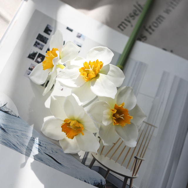Sztuczny narcyz - bukiet kwiatów dekoracyjnych do wnętrz - żonkil - prezent na Dzień Matki - Wianko - 9
