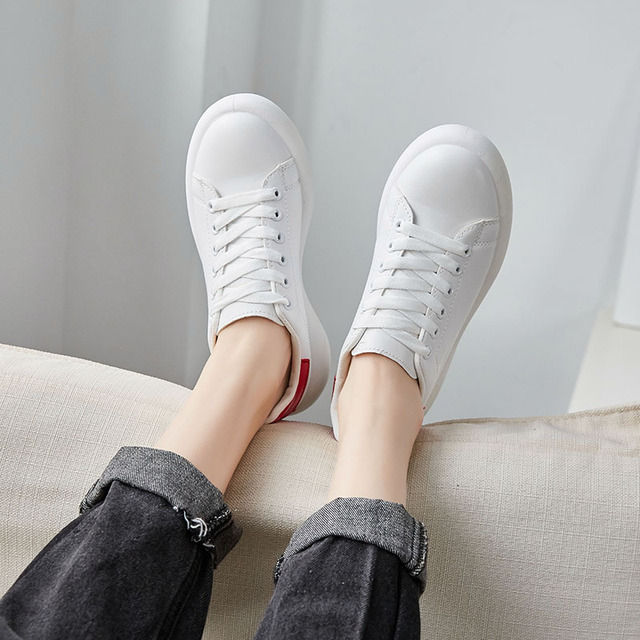 Damskie płaskie skórzane białe buty jesienne dla kobiet - platformy, trampki mokasyny na co dzień 2020 - Wianko - 8