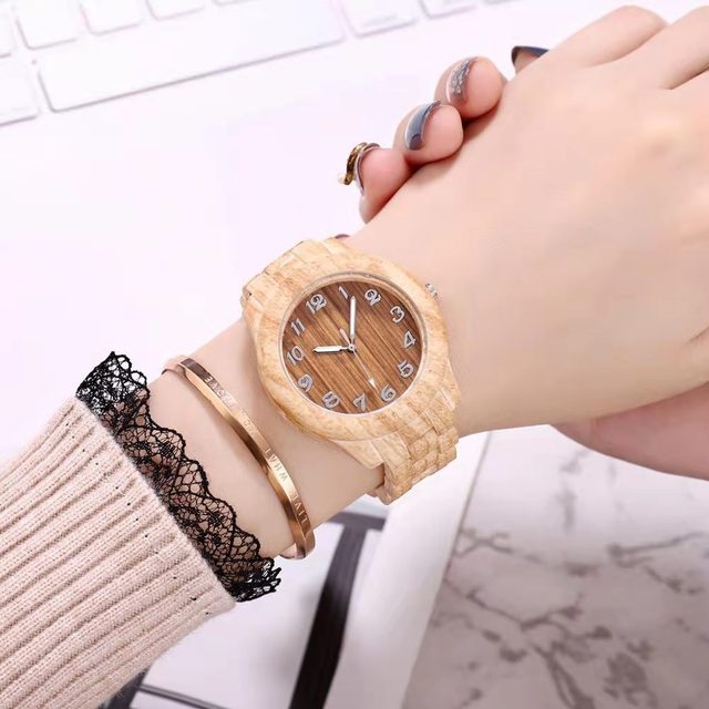 Zegarek damski imitujący materiał bambusowy z mechanicznym mechanizmem - stylowy i prosty zegarek damski w modnym wydaniu - Wianko - 3