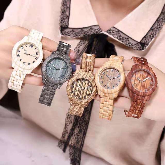 Zegarek damski imitujący materiał bambusowy z mechanicznym mechanizmem - stylowy i prosty zegarek damski w modnym wydaniu - Wianko - 1