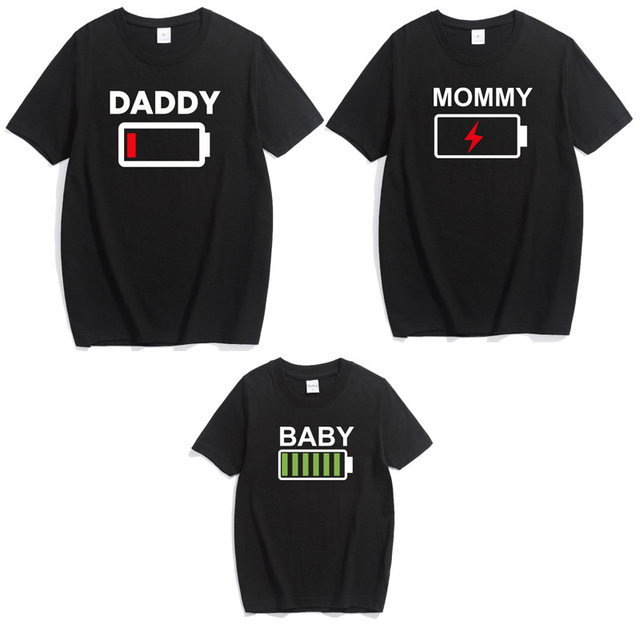 Koszulka dla całej rodziny - ojciec, matka, syn, dziewczynka - Mama, Tata i Ja - dla chłopca i dziewczynki (jedna sztuka) - Wianko - 2