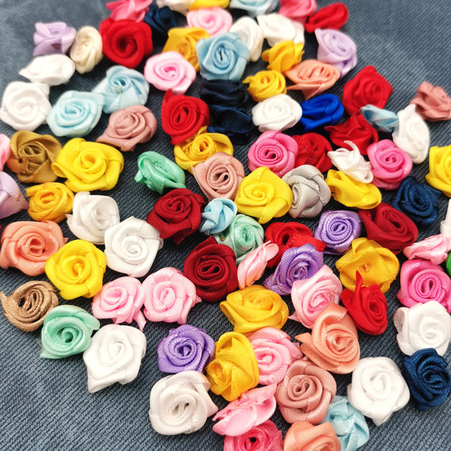 Małe satynowe wstążkowe różowe róże DIY (100 szt./paczka) 15mm - ślub, scrapbooking, dekoracja - Wianko - 1