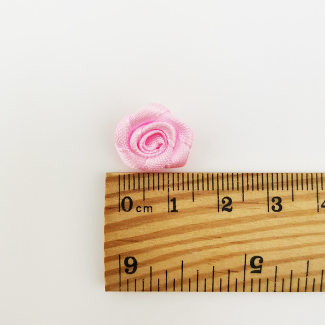 Małe satynowe wstążkowe różowe róże DIY (100 szt./paczka) 15mm - ślub, scrapbooking, dekoracja - Wianko - 5