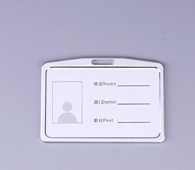 Moda etui na karty dla kobiet i studentów z aluminium, z miejscem na odznakę i identyfikator na smyczy - Wianko - 18