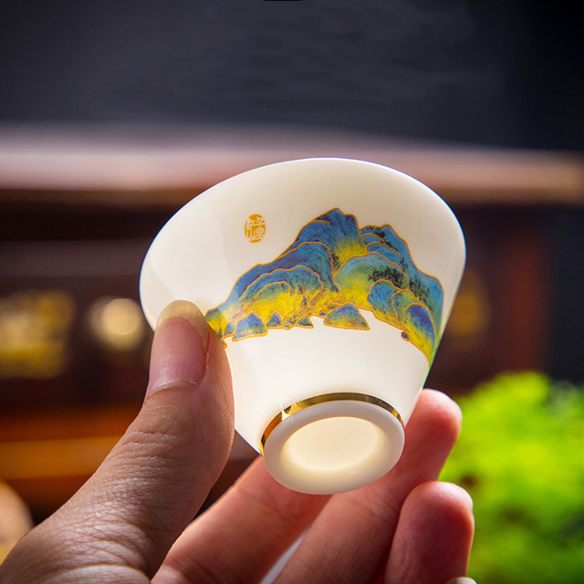 Zestaw 4 filiżanek chińskiej porcelany do kawy i herbaty, dekorowany suet jade - Wianko - 4