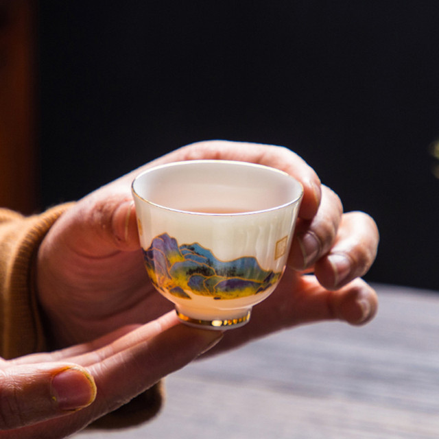 Zestaw 4 filiżanek chińskiej porcelany do kawy i herbaty, dekorowany suet jade - Wianko - 3