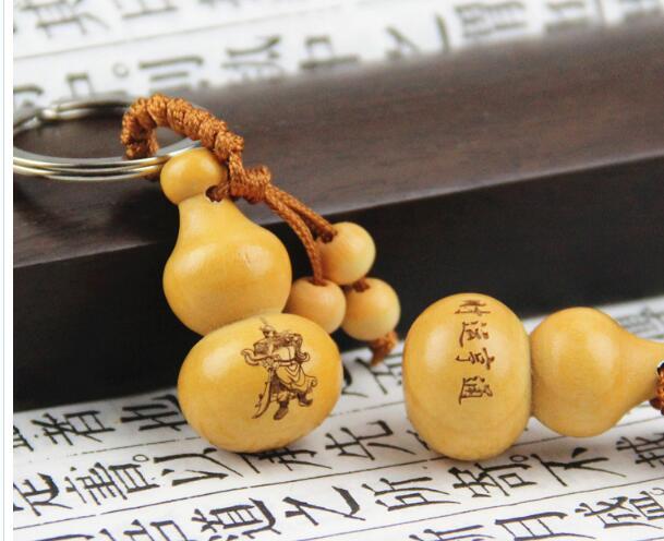 100 sztuk/partia mini drewniany breloczek w kształcie brzoskwini - tradycyjny symbol szczęścia - Wianko - 8