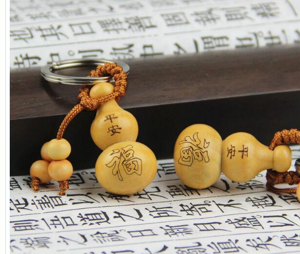 100 sztuk/partia mini drewniany breloczek w kształcie brzoskwini - tradycyjny symbol szczęścia - Wianko - 4