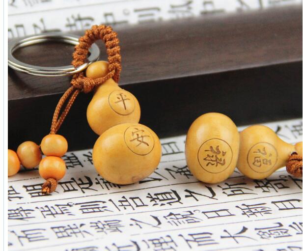 100 sztuk/partia mini drewniany breloczek w kształcie brzoskwini - tradycyjny symbol szczęścia - Wianko - 9
