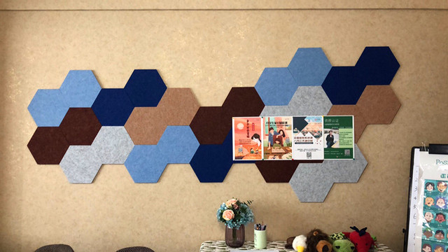 Sześciokątne, kolorowe filcowe tkaniny 9 mm - DIY, dekoracja ścian, tablica korkowa, samoprzylepne naklejki 3D - Wianko - 23