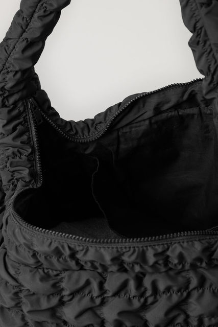 Prosta, lekka pikowana torba o dużej pojemności - zima 2021 - Wianko - 8