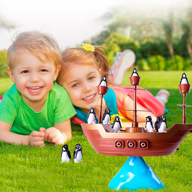 Zabawka edukacyjna dla dzieci: Łódź piracka z pingwinem - gra interaktywna dla rodziców i dzieci z poziomami masztów - Wianko - 6