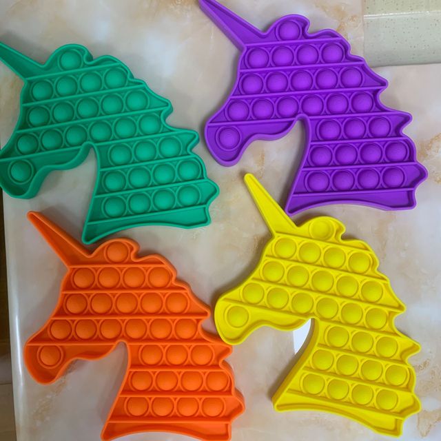 Pop It Fidget Rainbow - zabawka dołek zgniatania dla dzieci i dorosłych; łagodzi stres, pomaga w autyzmie - Wianko - 7