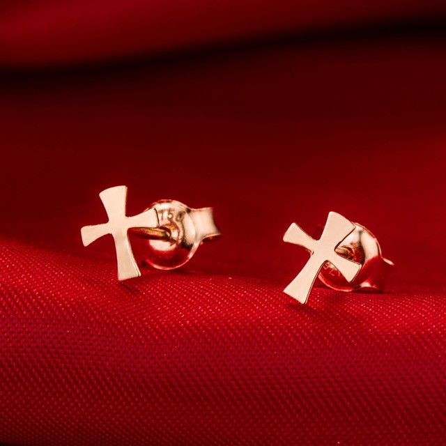 30 par małych płaskich kolczyków krzyży prostych, małych geometrycznych - fajne, religijne kolczyki z motywem krzyża - Wianko - 1