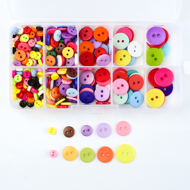 150 sztuk małych guzików z żywicy w cukierkowych kolorach, w plastikowym pudełku do szycia i scrapbookingu, ręcznie wykonanych - Wianko - 3
