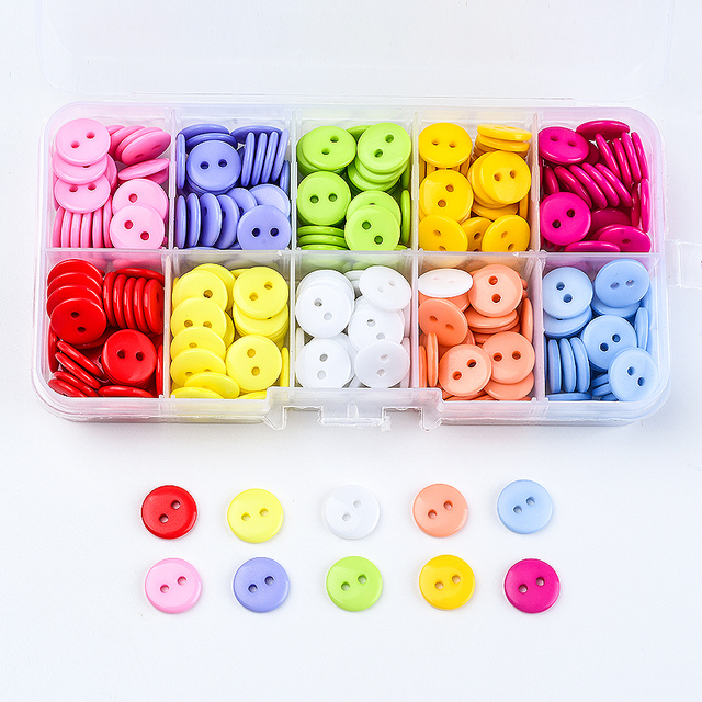 150 sztuk małych guzików z żywicy w cukierkowych kolorach, w plastikowym pudełku do szycia i scrapbookingu, ręcznie wykonanych - Wianko - 5