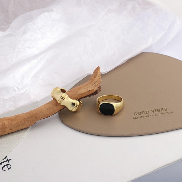 Szykowny pierścień regulowany AENSOA ze złotym poszyciem i geometrycznym kształtem - biżuteria vintage gothic MIDI o antycznym stylu, unisex - Wianko - 16