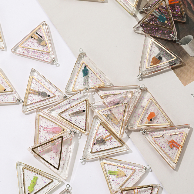 5 trójkątów przezroczystych ludzi z żywicy akrylowej - charms do biżuterii Handmade DIY - Wianko - 2