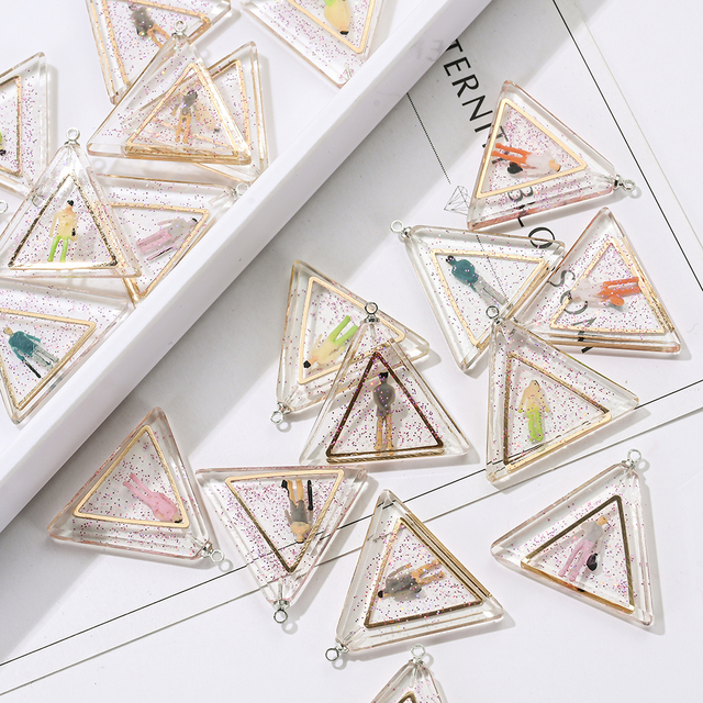 5 trójkątów przezroczystych ludzi z żywicy akrylowej - charms do biżuterii Handmade DIY - Wianko - 1