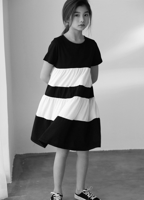 Sukienka dla dziewczynki YourSeason w wieku 8-16 lat, patchwork, 100% bawełna, czarno-biała, krótki rękaw - Wianko - 5