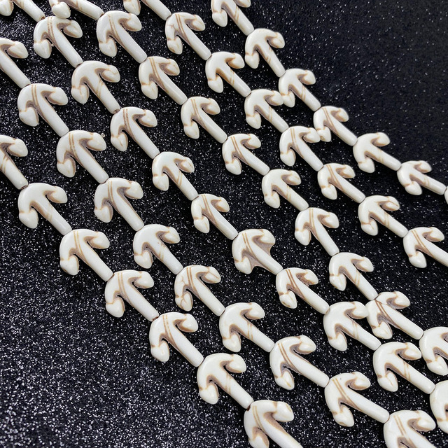 26 sztuk koralików białych z turkusowym kamieniem w kształcie kotwicy do tworzenia biżuterii DIY - bransoletki, naszyjniki (rozmiar 13x15mm) - Wianko - 1
