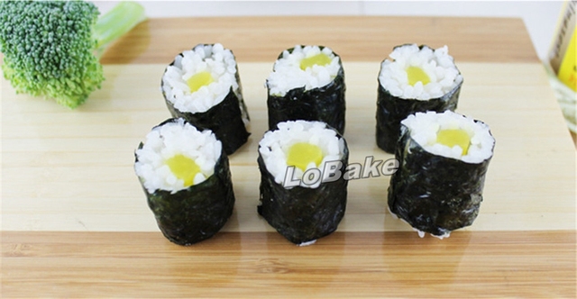 Brand new wewnątrz 19*2.5cm z tworzywa sztucznego można rozdzielić rolki do robienia sushi zestaw form ryż rolki formy sushi bazooka na przybory kuchenne - Wianko - 13