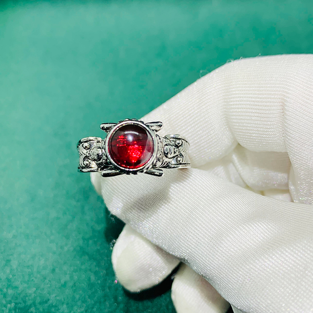 Cyrkonowa biżuteria - vintage Thai srebrny pierścień z rubinowym kamieniem dla kobiet - Wianko - 4