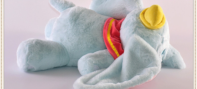 Duża pluszowa poduszka Dumbo z bajki Disney - uroczy śpiący słonik Puchatek dla lalki - Wianko - 4