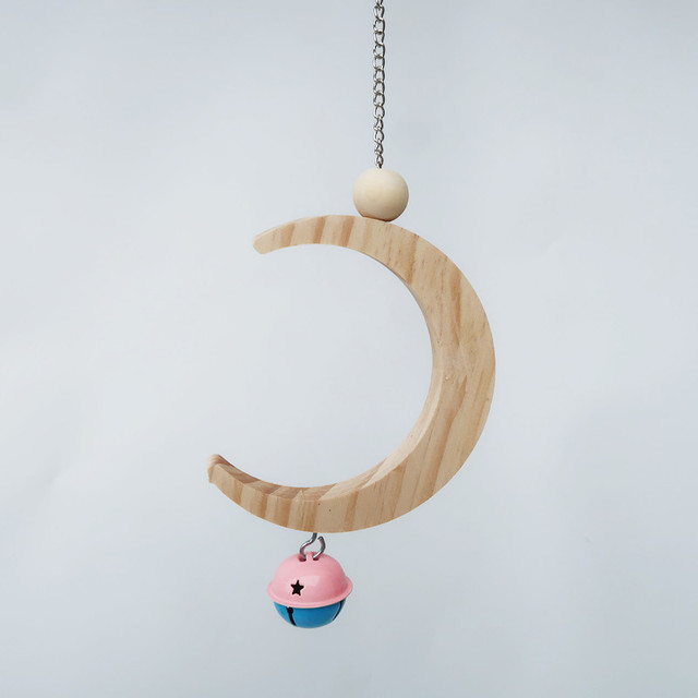 Huśtawka drewniana w kształcie księżyca dla papug i parkitek - Wianko - 1